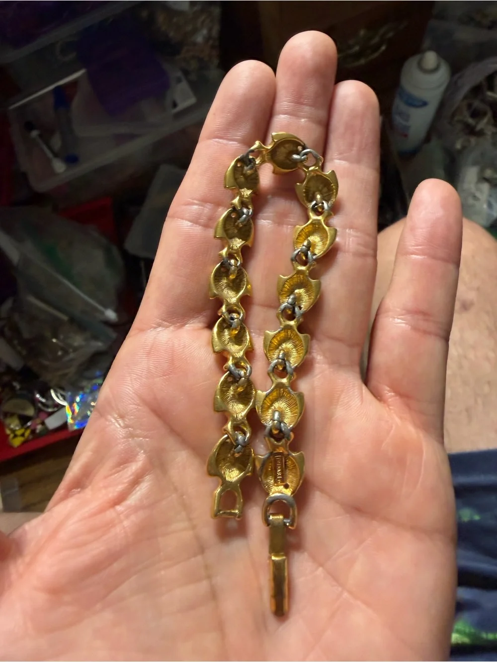 Trifari bracelet repeating
